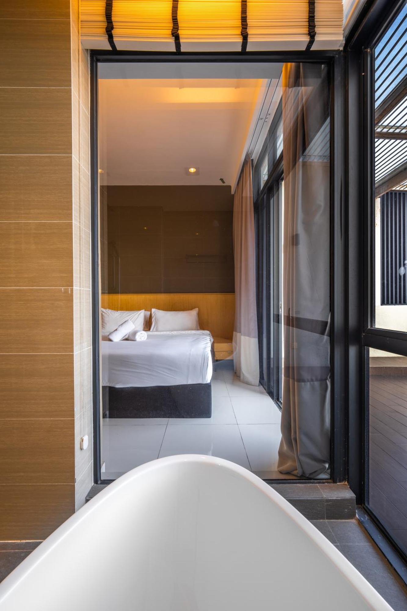 Greystone 99 Suites Malacca Eksteriør billede