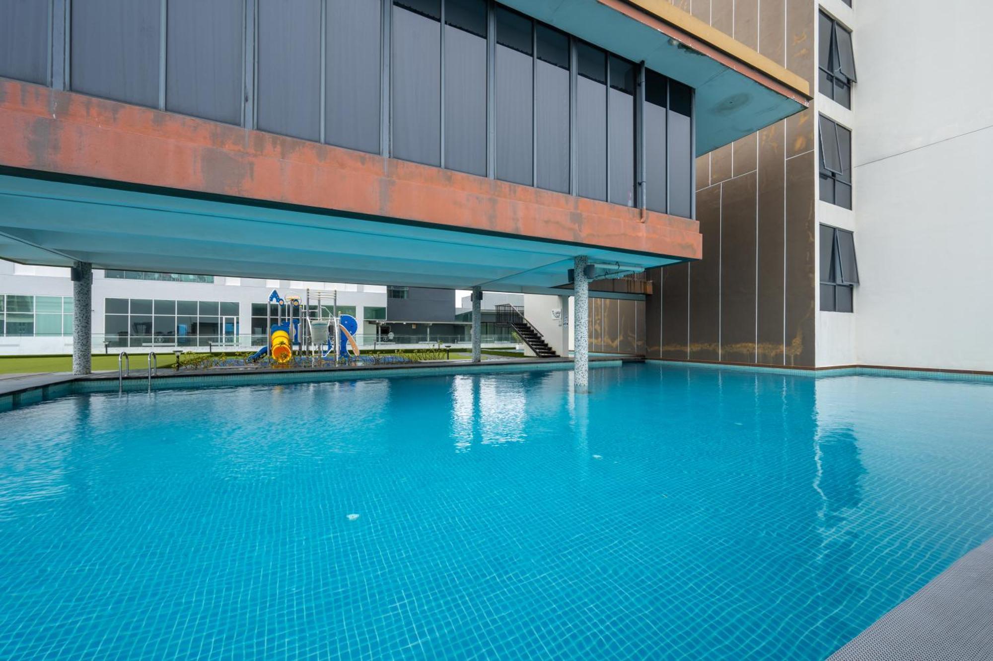 Greystone 99 Suites Malacca Eksteriør billede