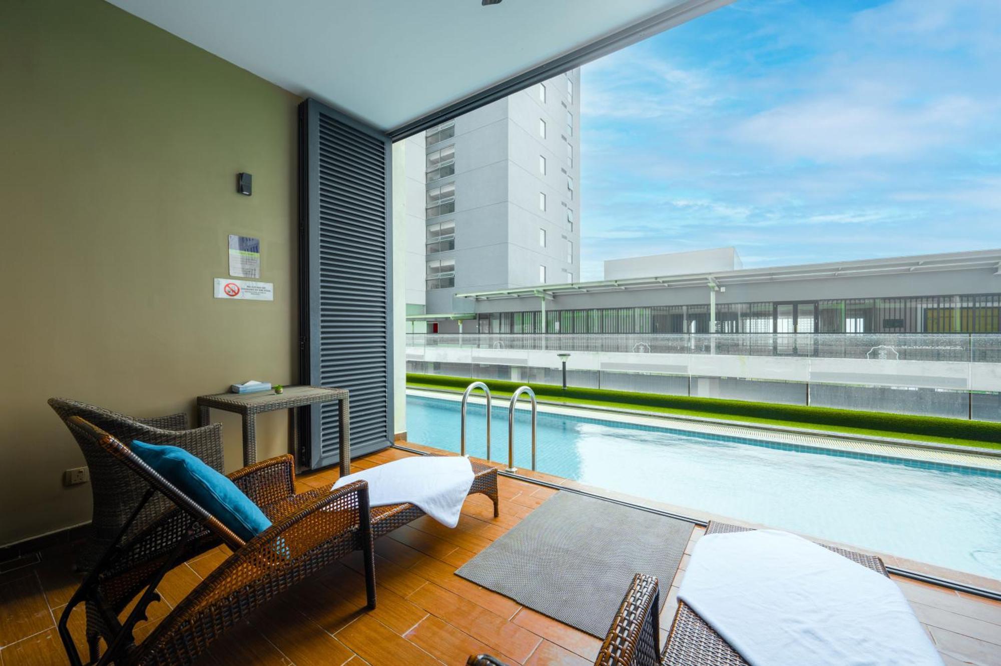 Greystone 99 Suites Malacca Eksteriør billede